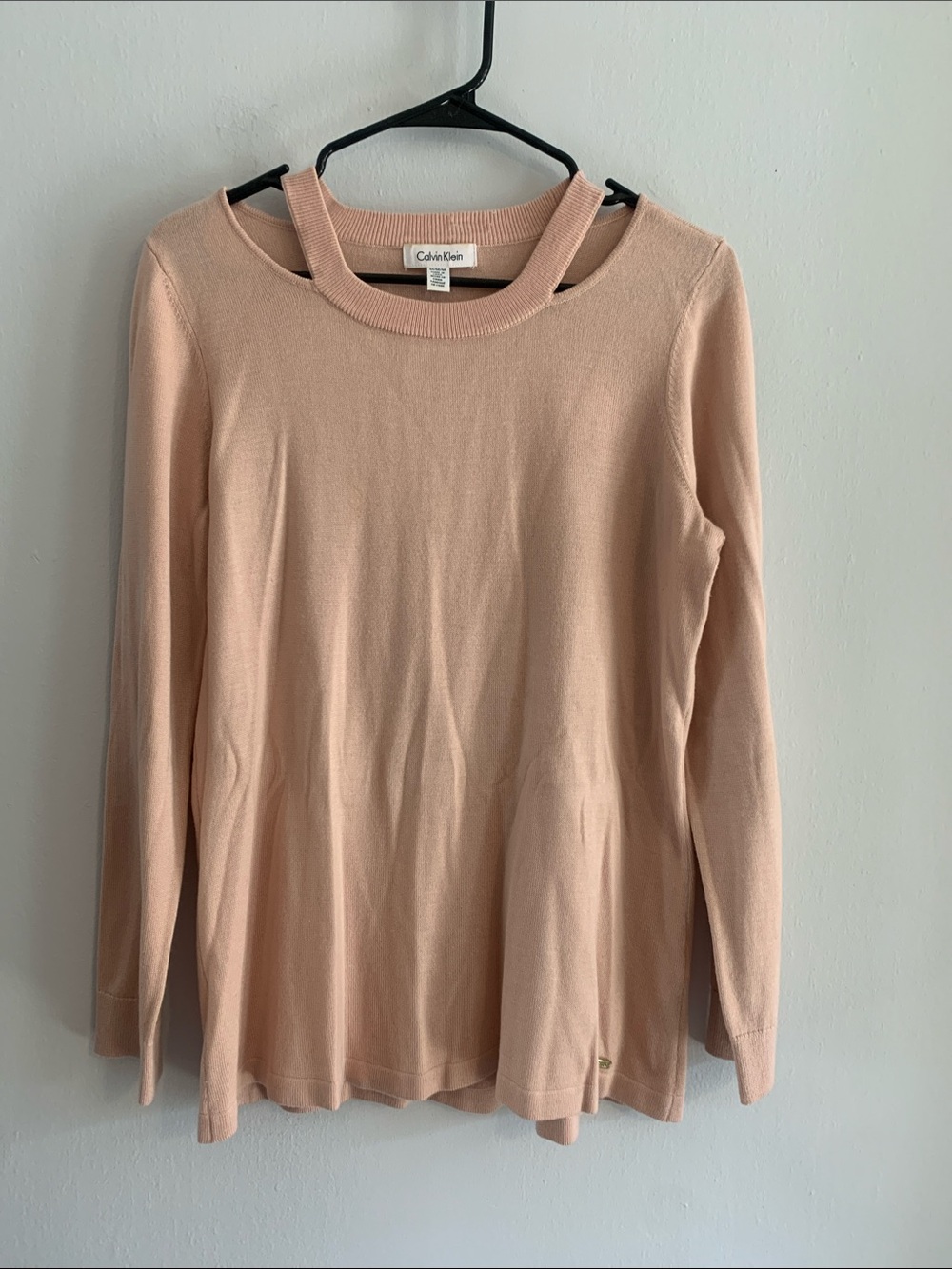 CALVIN KLEIN Dusty Pink Long-Sleeve Cutout Neck Knit Top